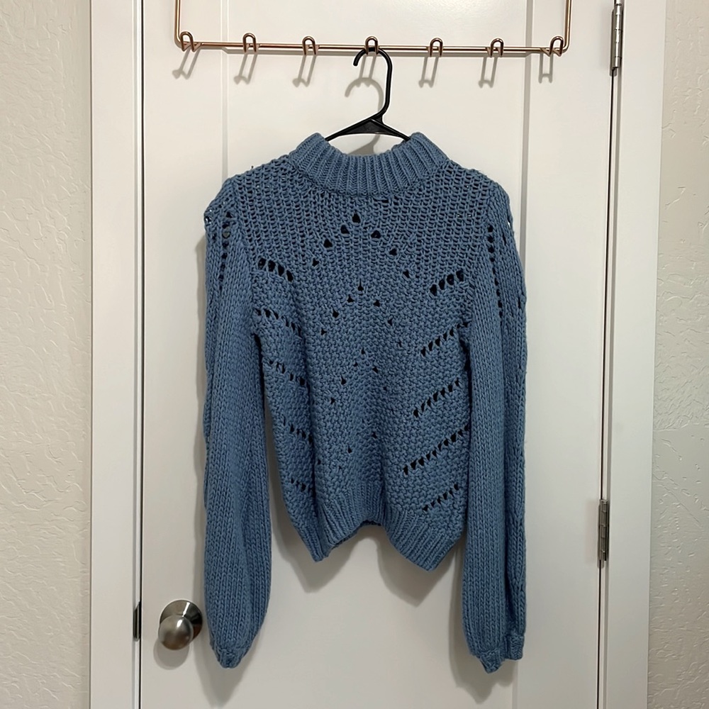 H&M knitted blue sweater